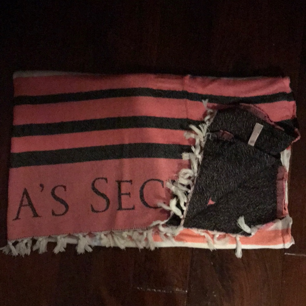 Unused Victoria’s Secret beach towel